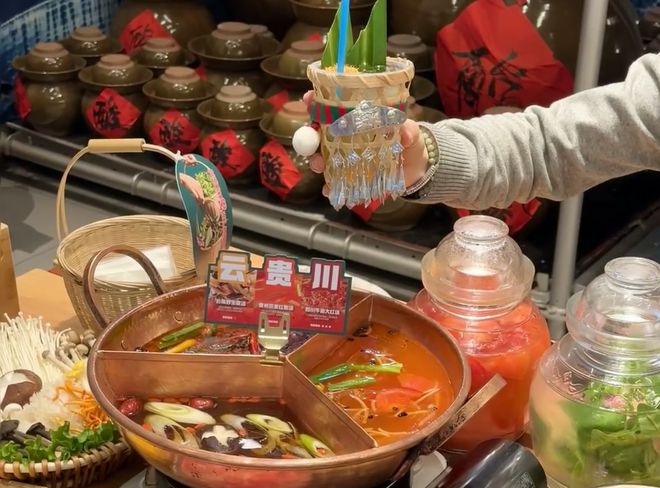 10大火锅争议难题！第7个让同行慌了麻将胡了免费试玩DeepSeek破解(图13)