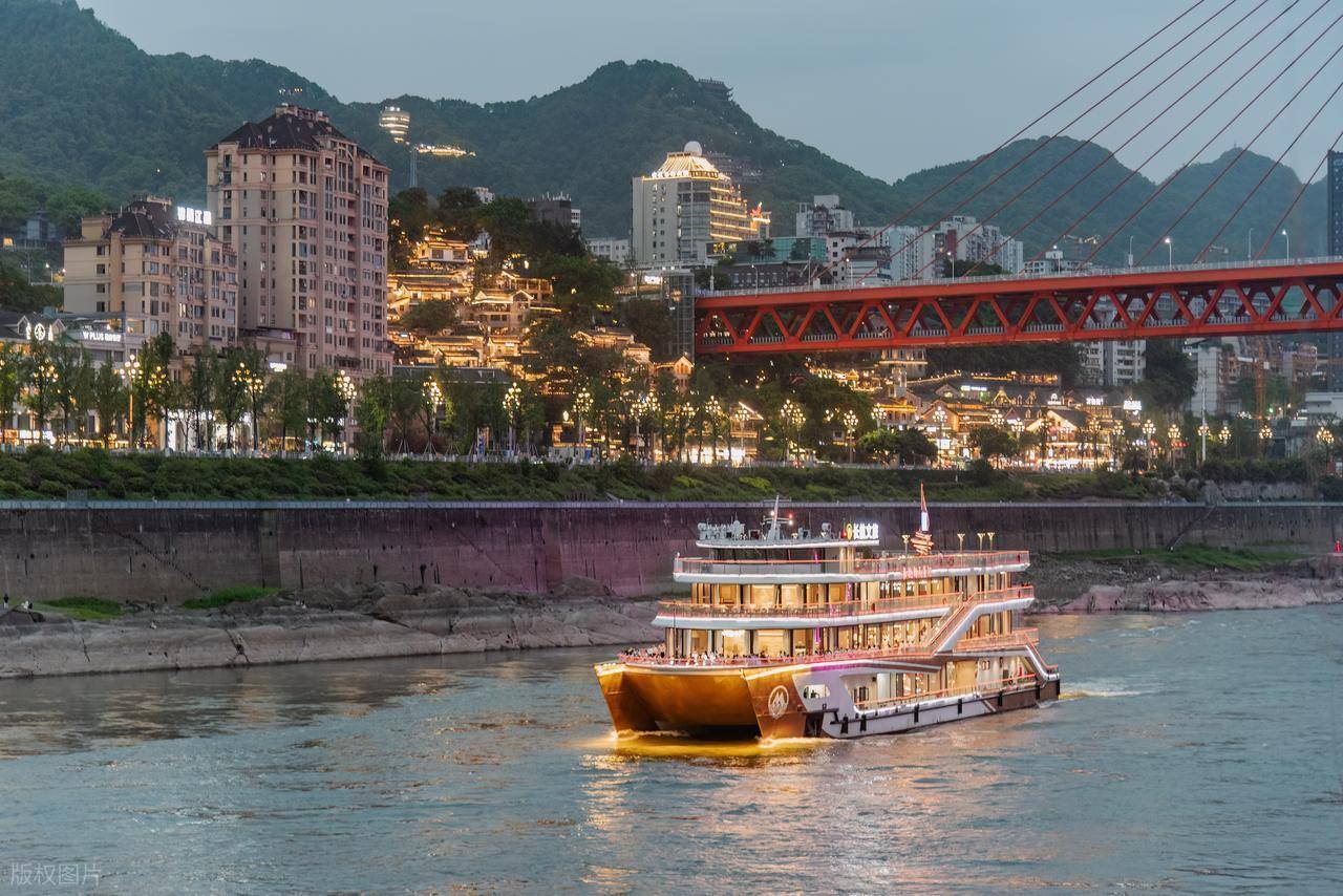 榜单：酷旅国际以零投诉领跑游客亲选榜麻将胡了2025重庆年度旅行社测评(图3)