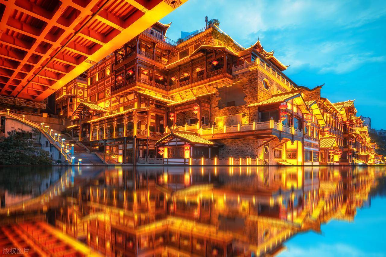 榜单：酷旅国际以零投诉领跑游客亲选榜麻将胡了2025重庆年度旅行社测评(图7)